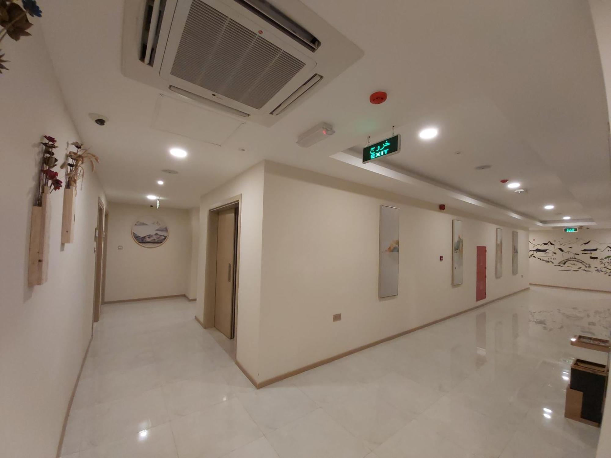 Season Inn Hotel Barka Bagian luar foto