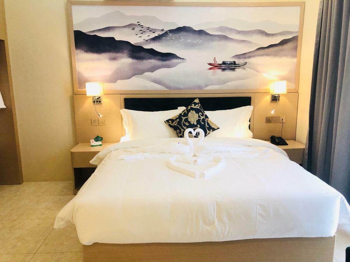 Season Inn Hotel Barka Bagian luar foto